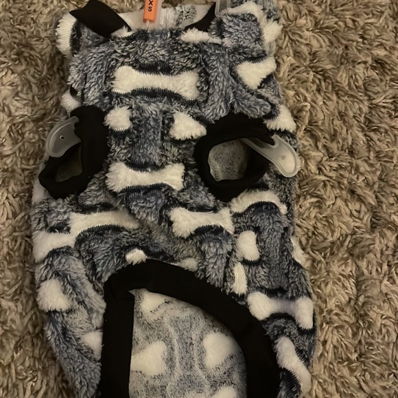 A bundle of different doggie sizes ranging from XS-XL girls and boys… - Picture 3 of 8